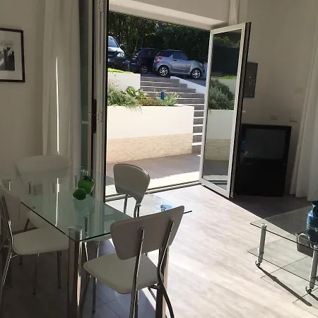 Niclas Luxury Eur