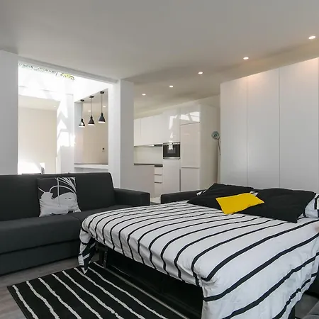 Niclas Luxury Rome
