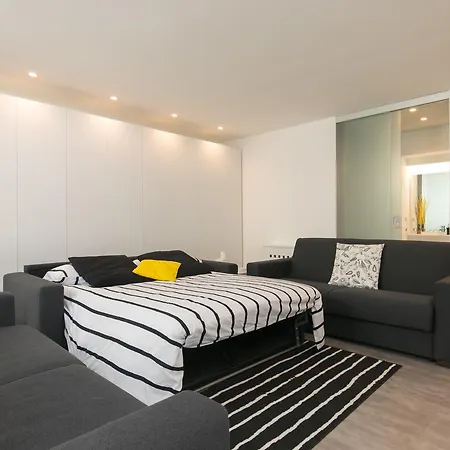 Niclas Luxury Apartment *