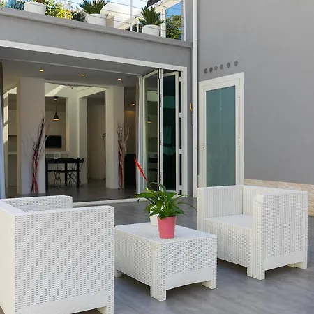 Niclas Luxury